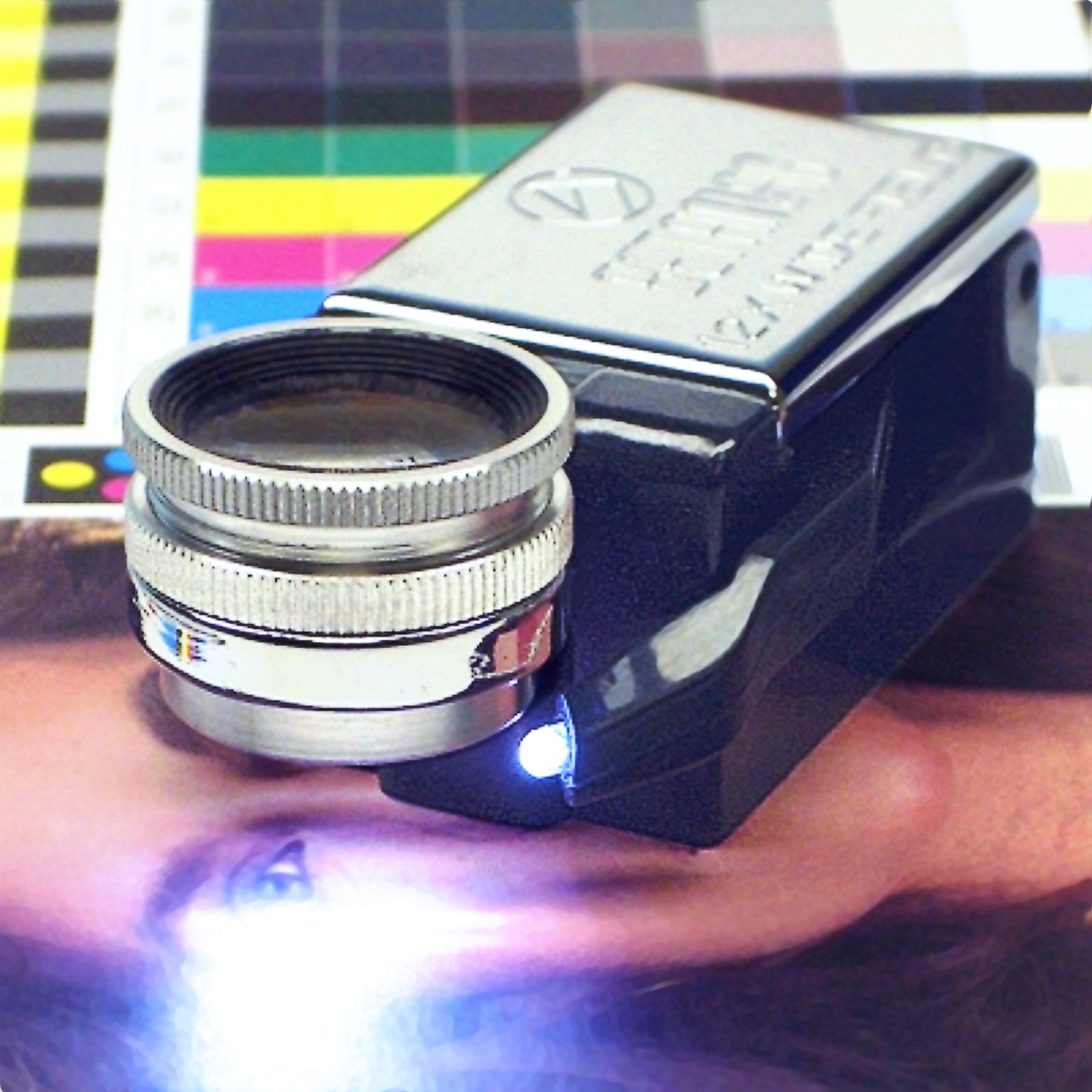 Jewelers loupe with 10x and 20x lenses, Led Light, Value Priced
